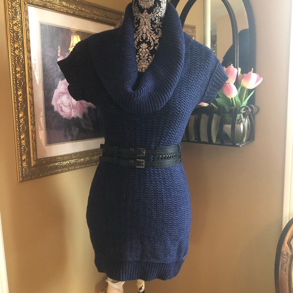 Guess | S - Picture 1 of 5